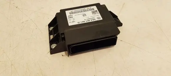 Volkswagen PASSAT B7 Hand brake control module 3AA907801G
