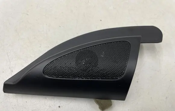 Hyundai ix35 Front door high frequency speaker 876502S000