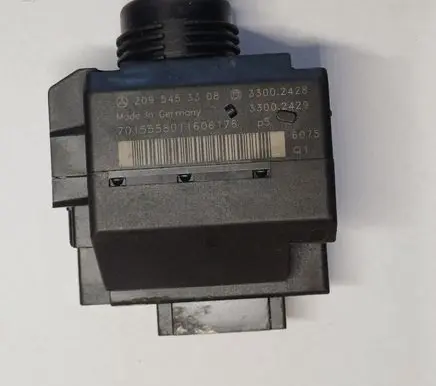 Mercedes-Benz CLK A209 C209 Ignition lock 2095453308