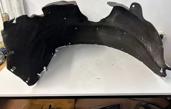 Dodge Durango Front wheel arch liner splash guards