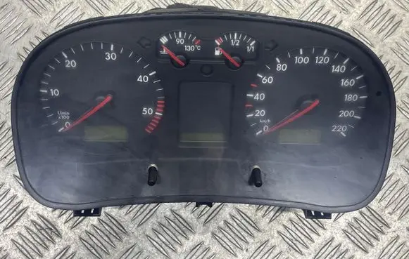 Volkswagen Golf IV Speedometer (instrument cluster) 1J0919860C 0263604005