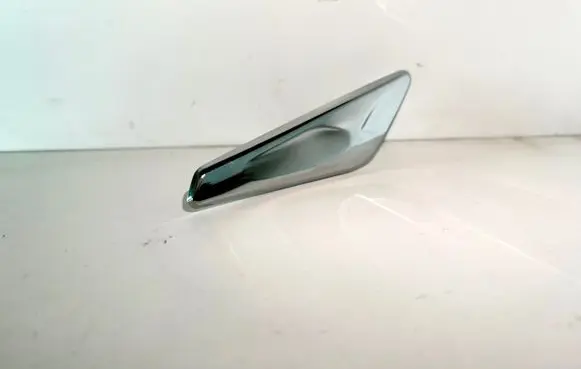 BMW X3 F25 Fender trim (molding) 7338570 51117338570
