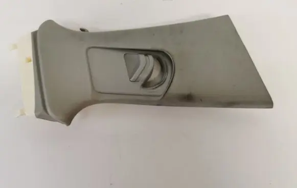 Audi A6 C7 Seat belt trim 4G0867244