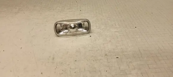 Audi A4 S4 B6 8E 8H Front fender indicator light 8E0949127
