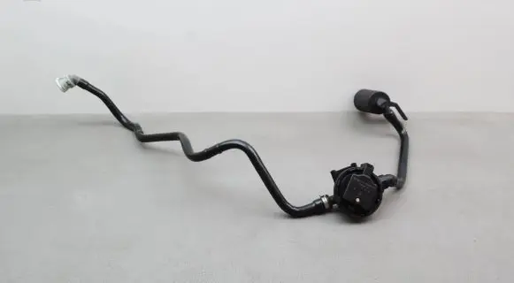 Brake vacuum hose/pipe
