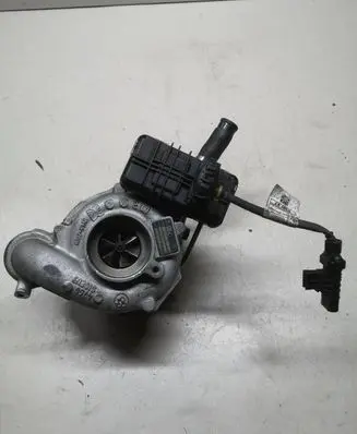 BMW 5 F10 F11 Turbo 8506380