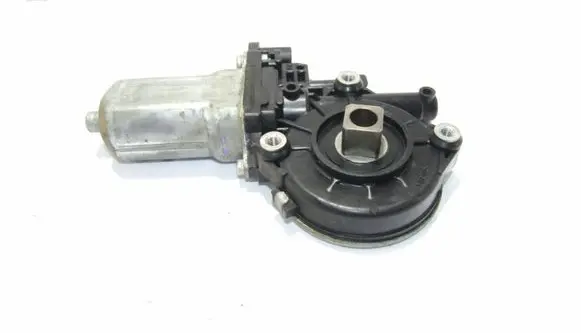 Suzuki Grand Vitara II Rear door window regulator motor 8346065J00