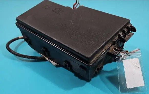 Ford Focus Fuse box set AV6T-14A142-AB IMPRK1442046