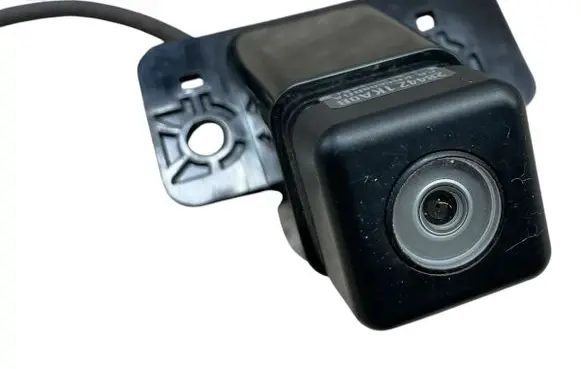Nissan Juke I F15 Reversing camera 284421KA0B 11C07172 GPKD5608RDA