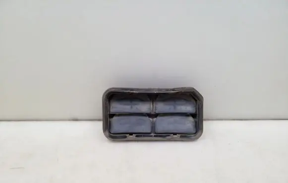 Opel Astra J Fender grill 