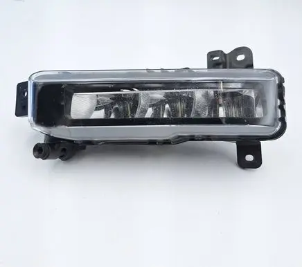 BMW 2 F46 Front fog light 8089525 63178089525