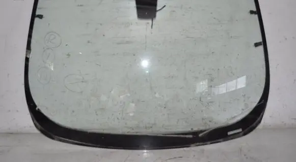 Ford Ecosport Front windscreen/windshield window GN15-A03100-R