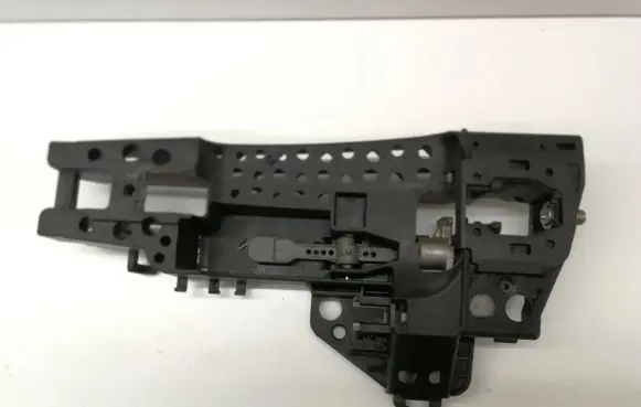 Audi A4 S4 B8 8K Front door exterior handle/bracket 