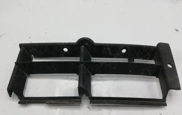 BMW 5 E39 Front bumper lower grill 511182356739