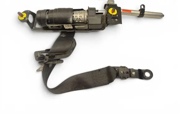 Volvo V50 Front seatbelt 601150300G 369530