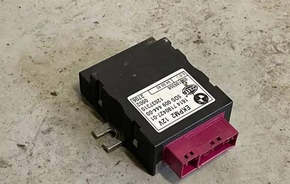 BMW 5 E60 E61 Fuel injection pump control unit/module 7180427 000109358 12037310