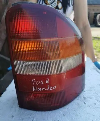 Ford Mondeo Mk III Rear/tail lights 93BG13N004EA