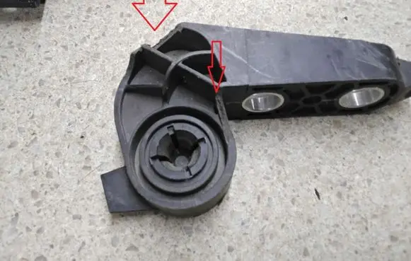 BMW 3 G20 G21 Radiator support slam panel bracket 7457052