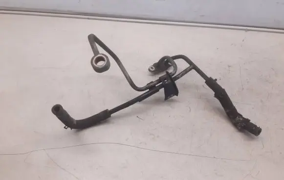 Engine coolant pipe/hose