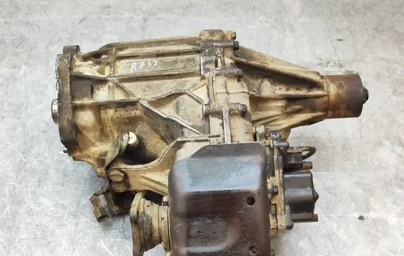 Isuzu D-Max Gearbox transfer box case 8980287660 M0B2110551065