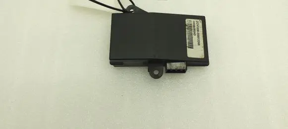Chrysler Grand Voyager IV Alarm control unit/module 04686995AD