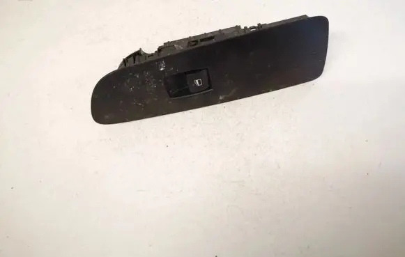 BMW 1 E81 E87 Electric window control switch 9163001