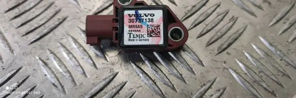 Volvo V50 Airbag deployment crash/impact sensor 30737138