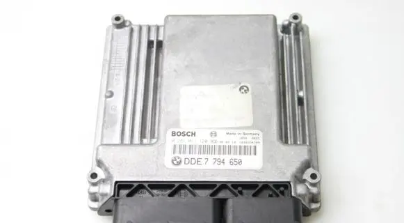 BMW 5 E60 E61 Engine control unit/module 7794650
