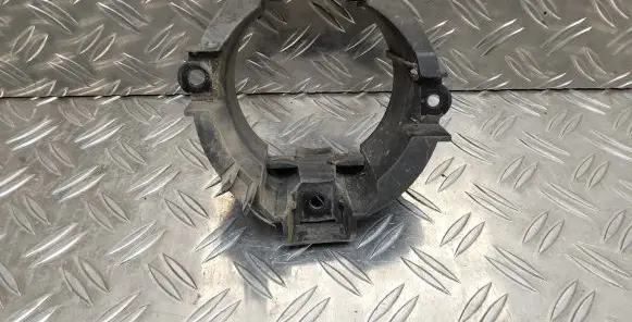 Toyota RAV 4 (XA30) Fog light bracket 