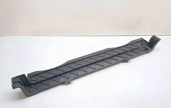 BMW X5 E70 Bottom radiator support slam panel 7533539
