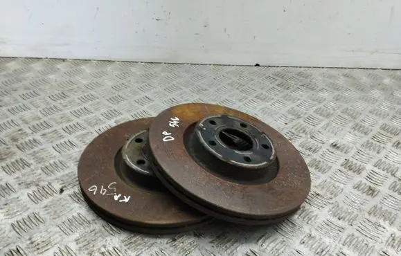 Ford Grand C-MAX Front brake disc
