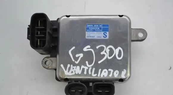 Peugeot 208 I Coolant fan relay 4993003290 8925730060