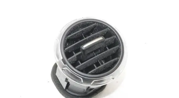 Audi TT TTS Mk2 Dashboard air vent grill cover trim 8J0820901A