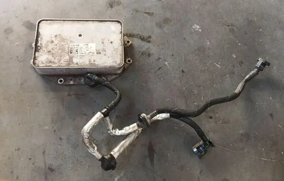 Audi A4 S4 B9 Gearbox / Transmission oil cooler 06M117A01