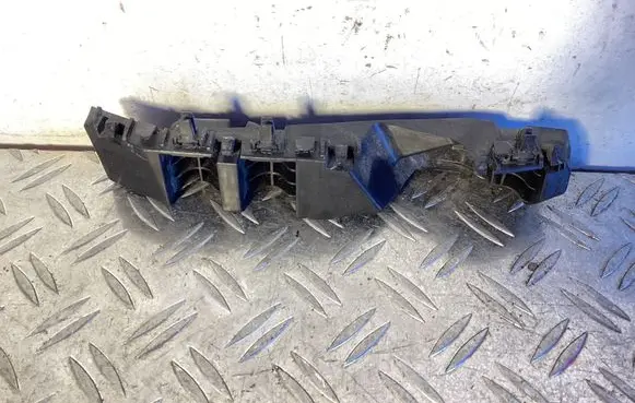 KIA Niro Front bumper mounting bracket 86552AT000