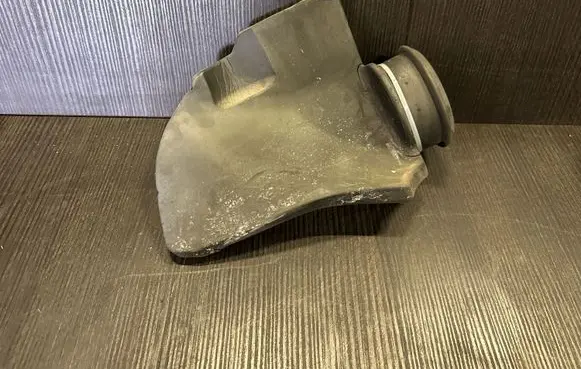 Porsche Cayenne (92A) Intercooler air channel guide 7P5129146B