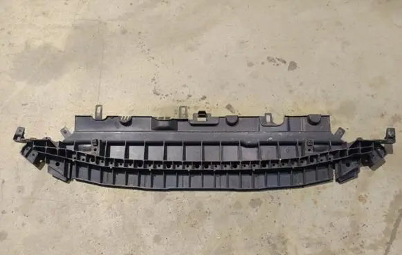 Citroen C3 Engine splash shield/under tray CT101824AP04L