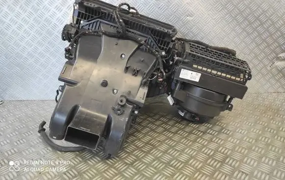 Opel Insignia A Interior heater climate box assembly 13378237 16471610 8237U