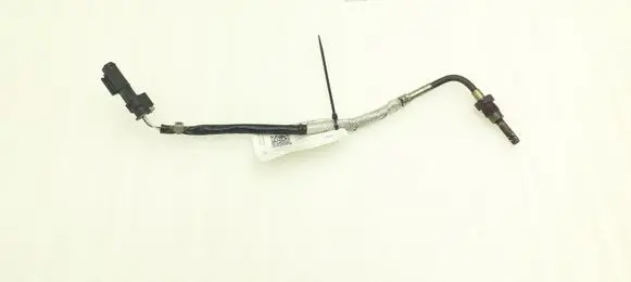 Mercedes-Benz A W176 Exhaust gas temperature sensor A0009056704