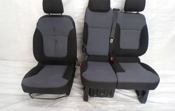 Opel Vivaro Front driver seat KAL21853