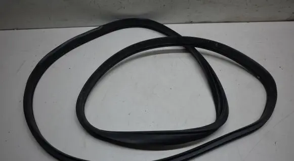 Mazda 3 II Rear door rubber seal (on body) 