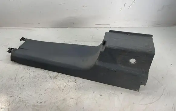 Mercedes-Benz Vito Viano W639 (B) pillar trim (bottom) P0099439