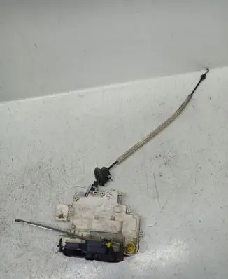 Audi A6 S6 C6 4F Front door lock