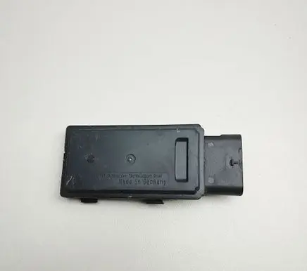 Mercedes-Benz S W223 Aerial antenna amplifier A0009052820 A3C1255650400
