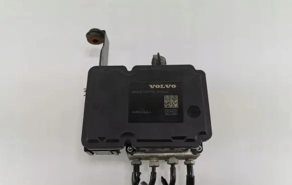 Volvo V40 ABS Pump P31317074