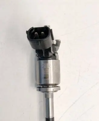 Renault Captur Fuel injector H8201438013