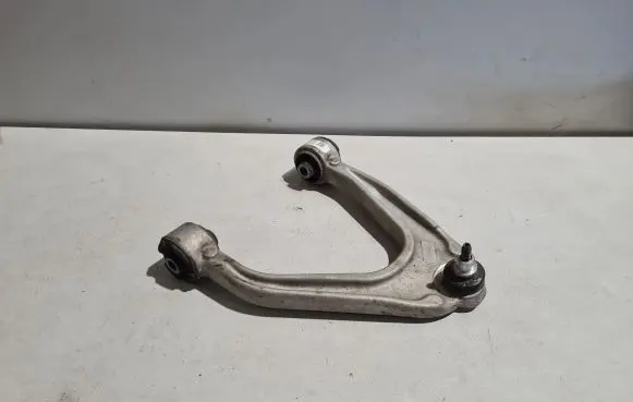 Maserati Ghibli Front lower control arm/wishbone 06700041850
