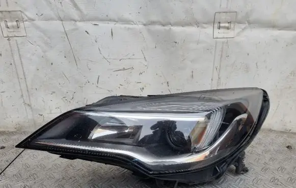 Opel Astra K Headlight/headlamp 39077802 662588537 7961300002