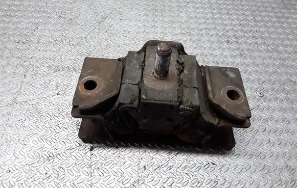Peugeot Boxer Engine mount bracket