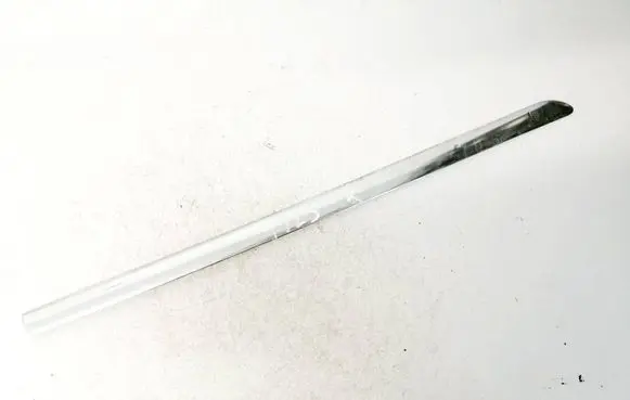 Rear door trim (molding)